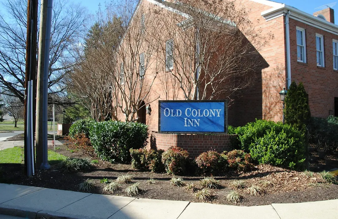 Old Colony Inn Alexandria-1