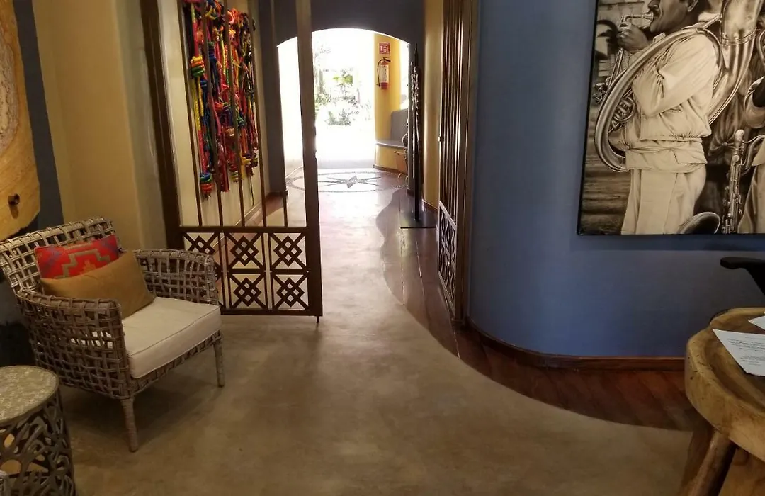 Hotel Vogue-1