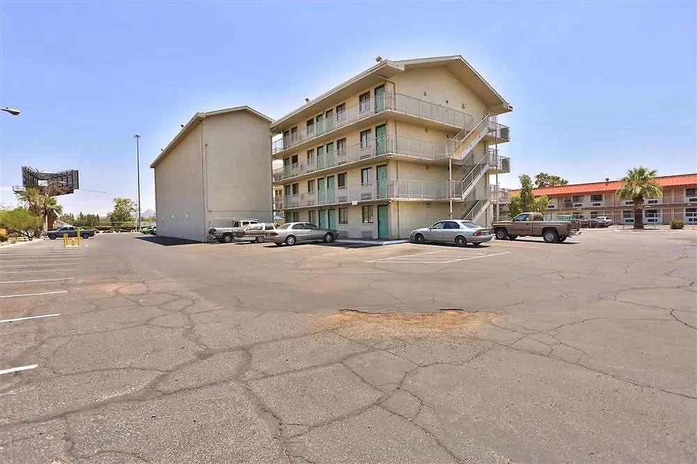 Phoenix Inn-1
