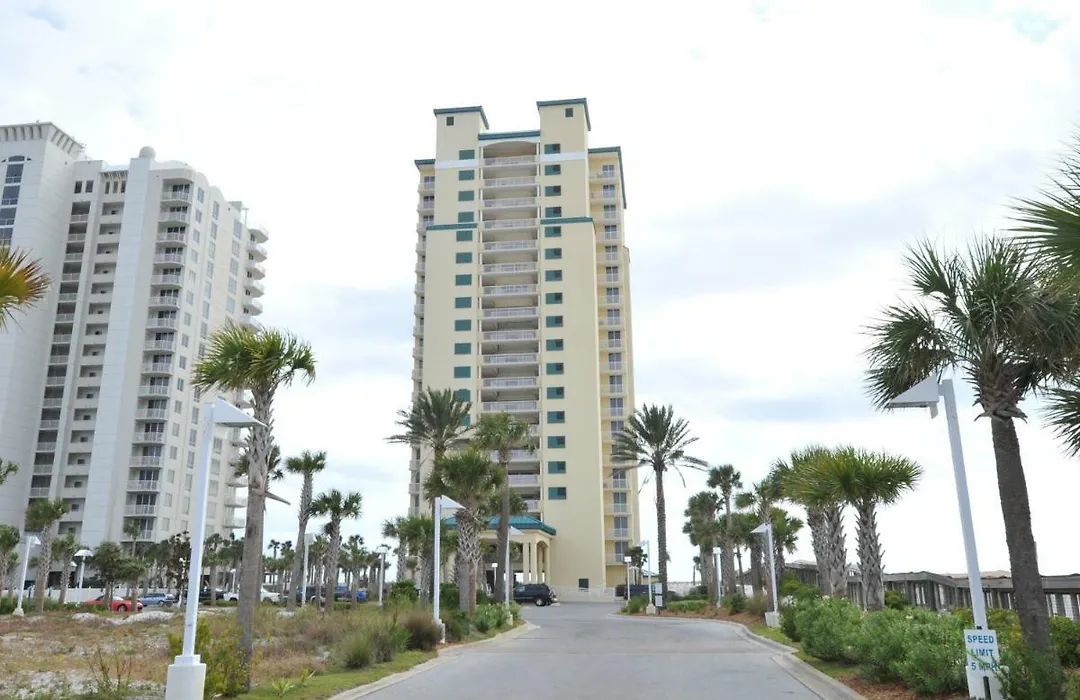 Caribbean Resort 0401-1
