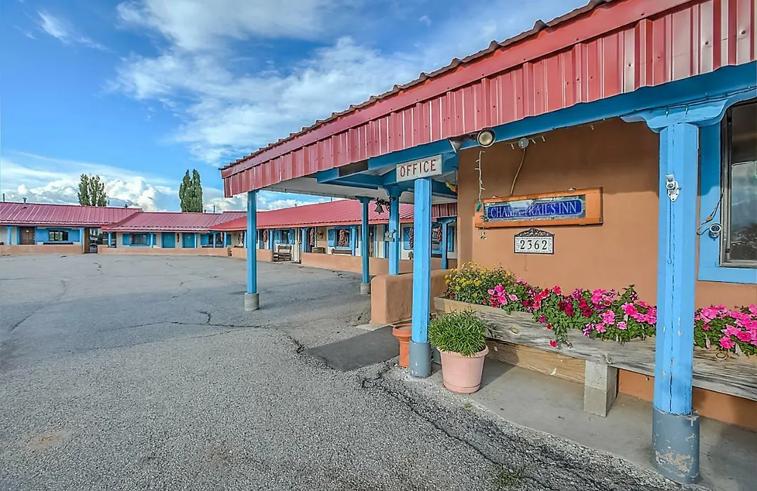 Chama Trails Motel-1