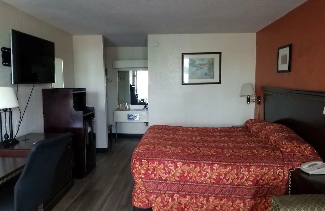 Old Hickory Inn-1