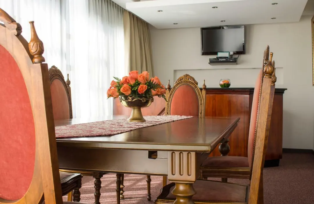 Best Western Cplaza Hotel-1