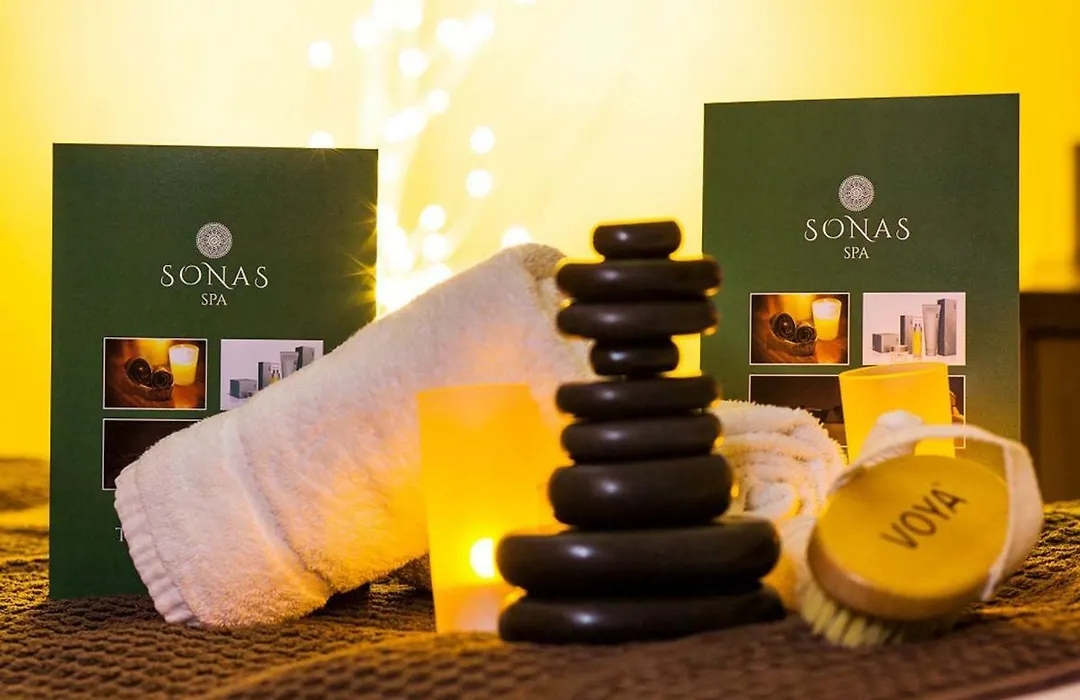 Carnbeg Hotel & Spa-1