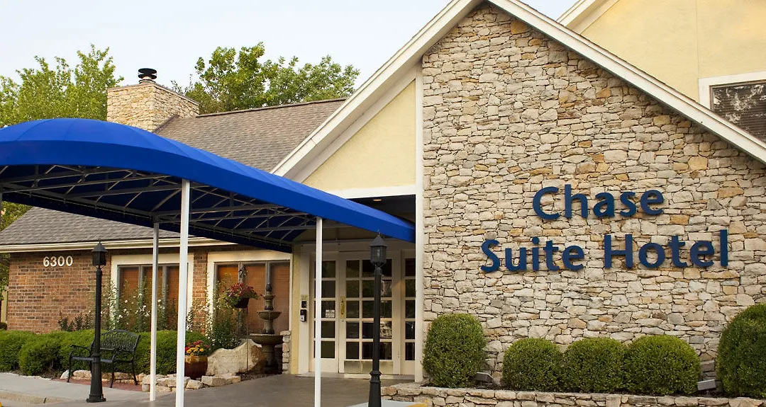 Cloverleaf Suites Kansas City Overland Park-1
