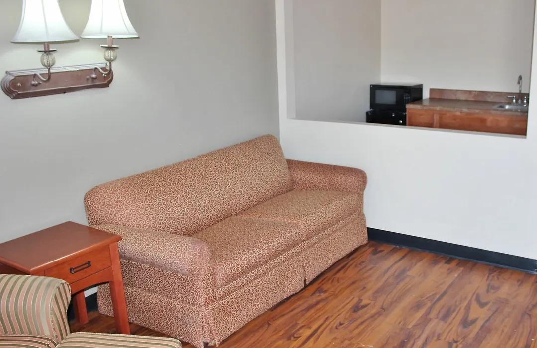 Rodeway Inn & Suites Columbia-1