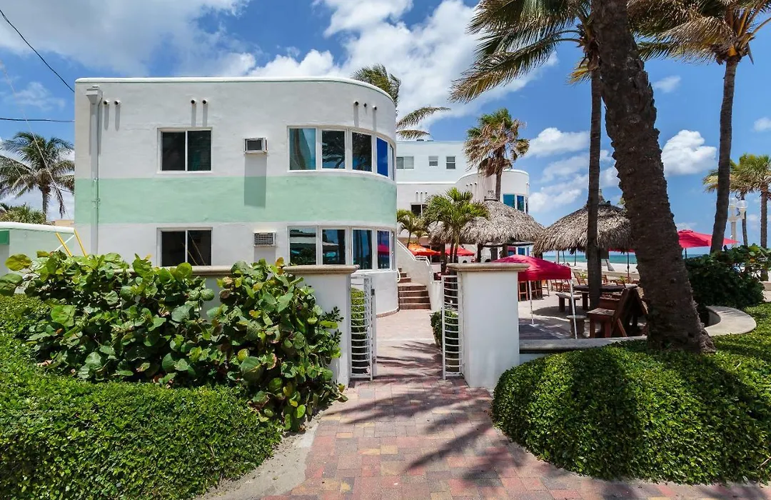 Walkabout 1 Tower Suite In The Heart Of Hollywood Beach-1