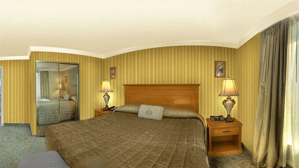 Trump Plaza Hotel & Casino-1