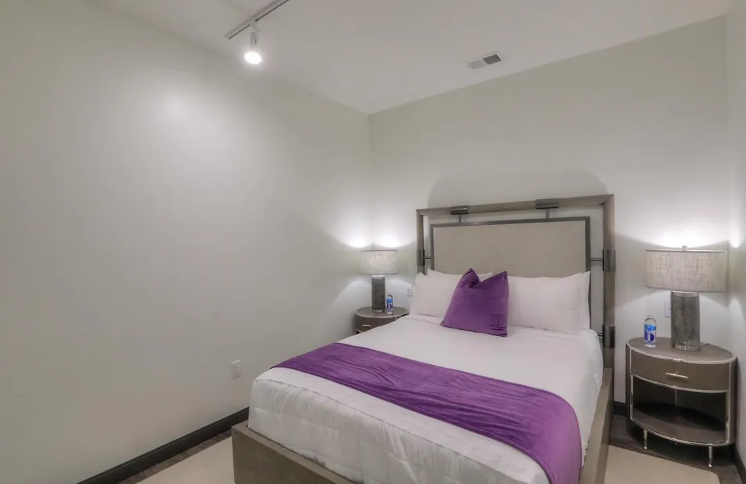 Studio 154 Hotel-1