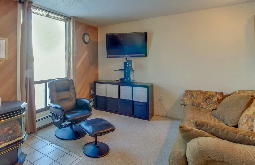 Orofino Chalet-1