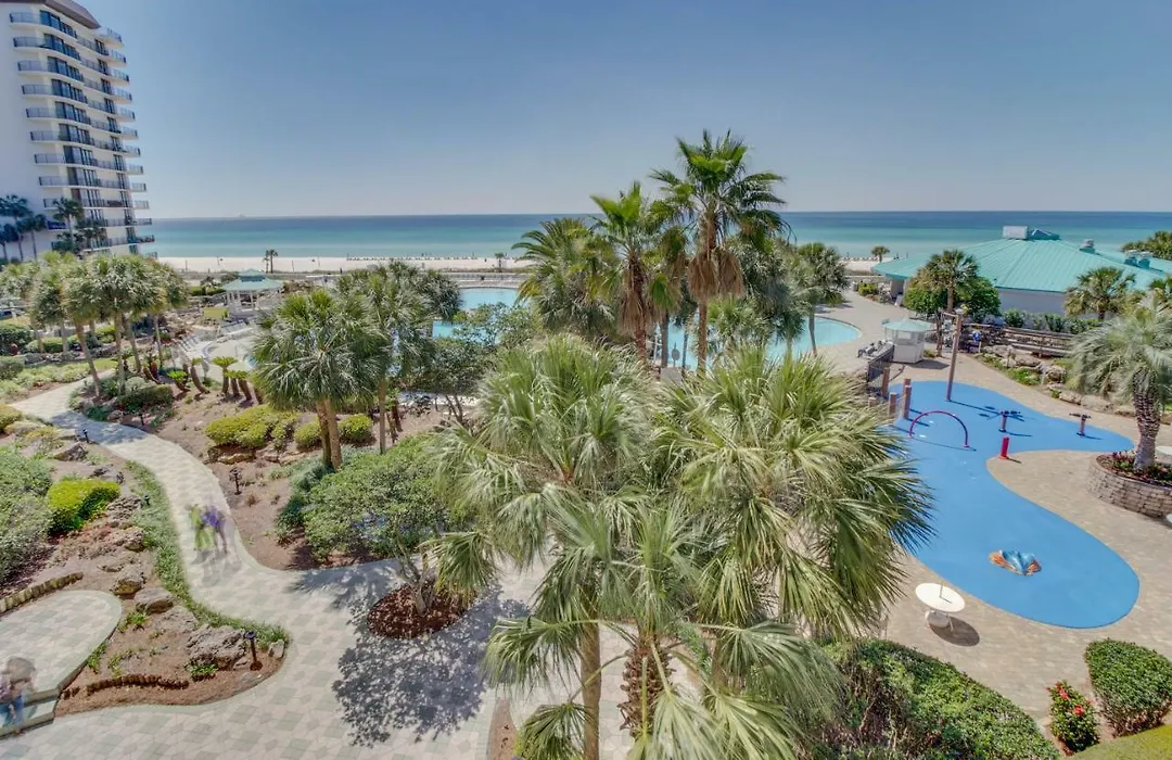 Edgewater Golf Villa #1206-1