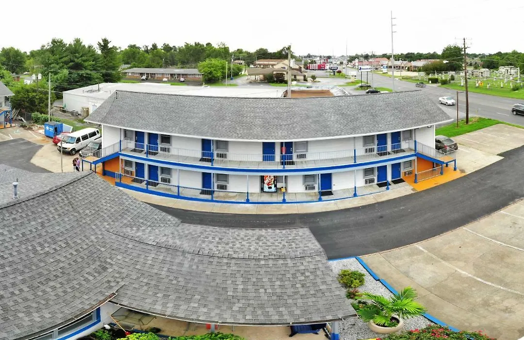Travelers Suites-1