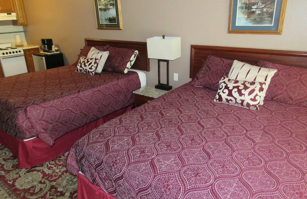 Captain Cook Inn-1