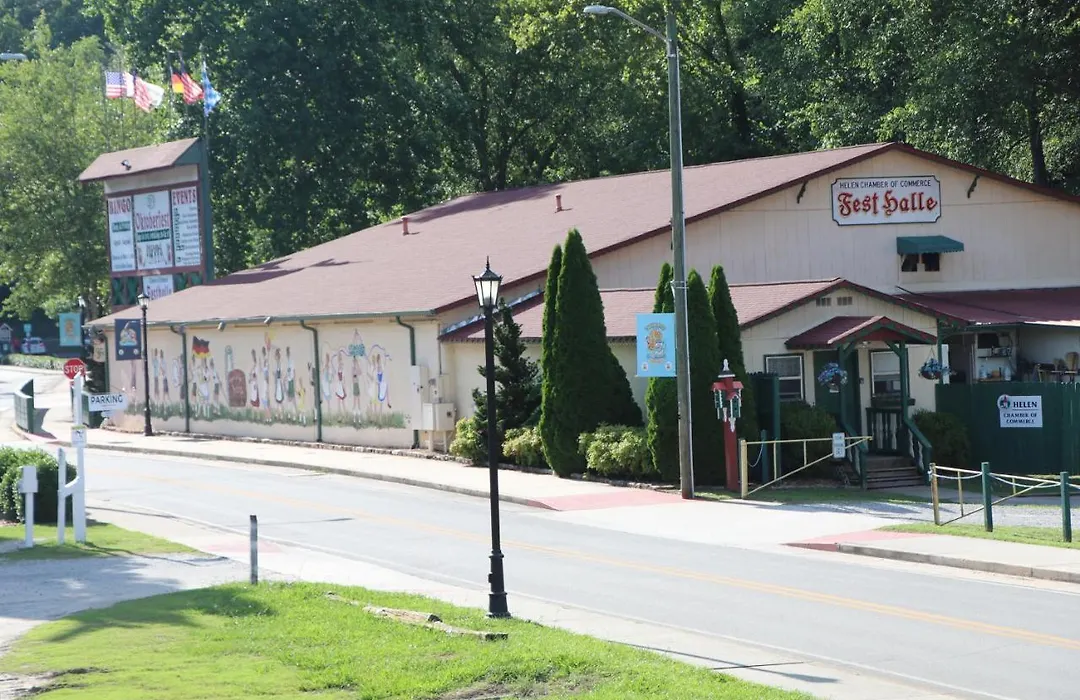 Alpine Village Inn-1