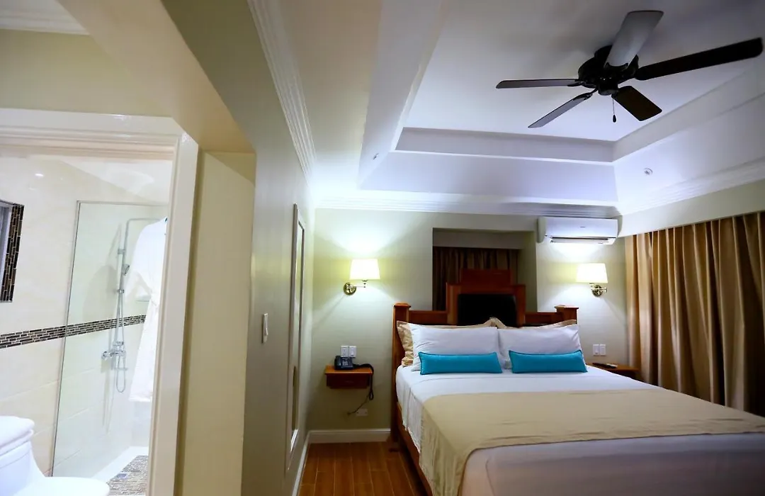 Oasis Resort-1