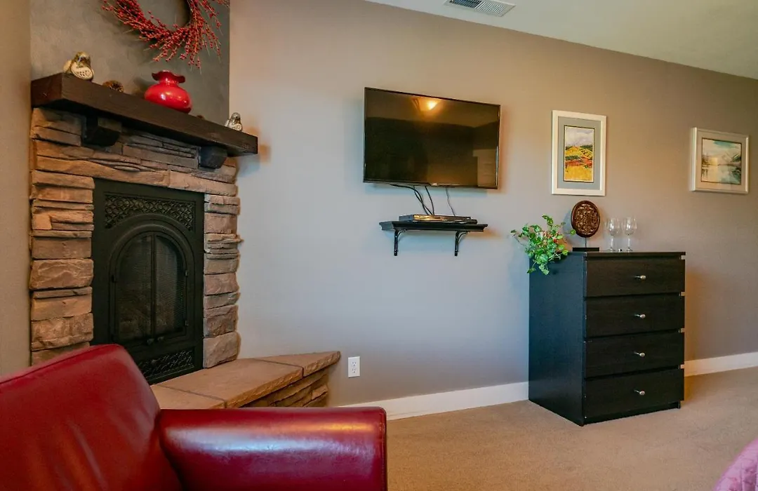 Granite Hills Inn-1