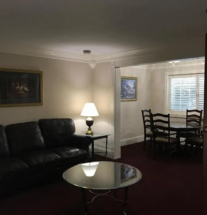 La Plaza Apartments-1