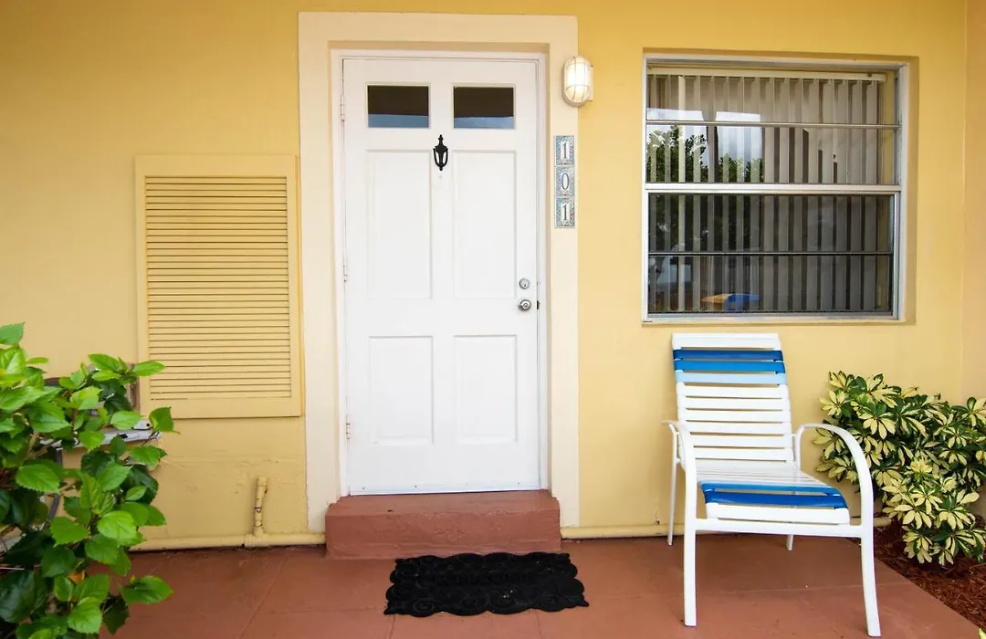 Palm Beach Resort-1