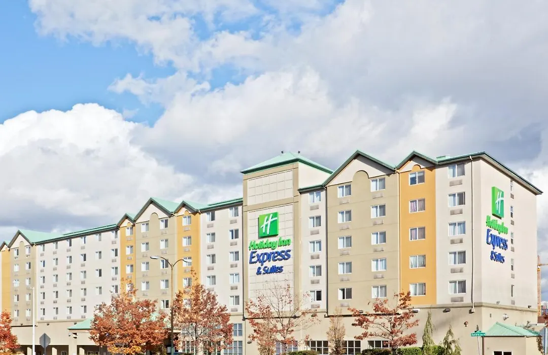 Holiday Inn Express & Suites Seattle - City Center-1