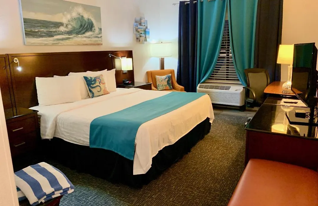 Hotel Pensacola-1