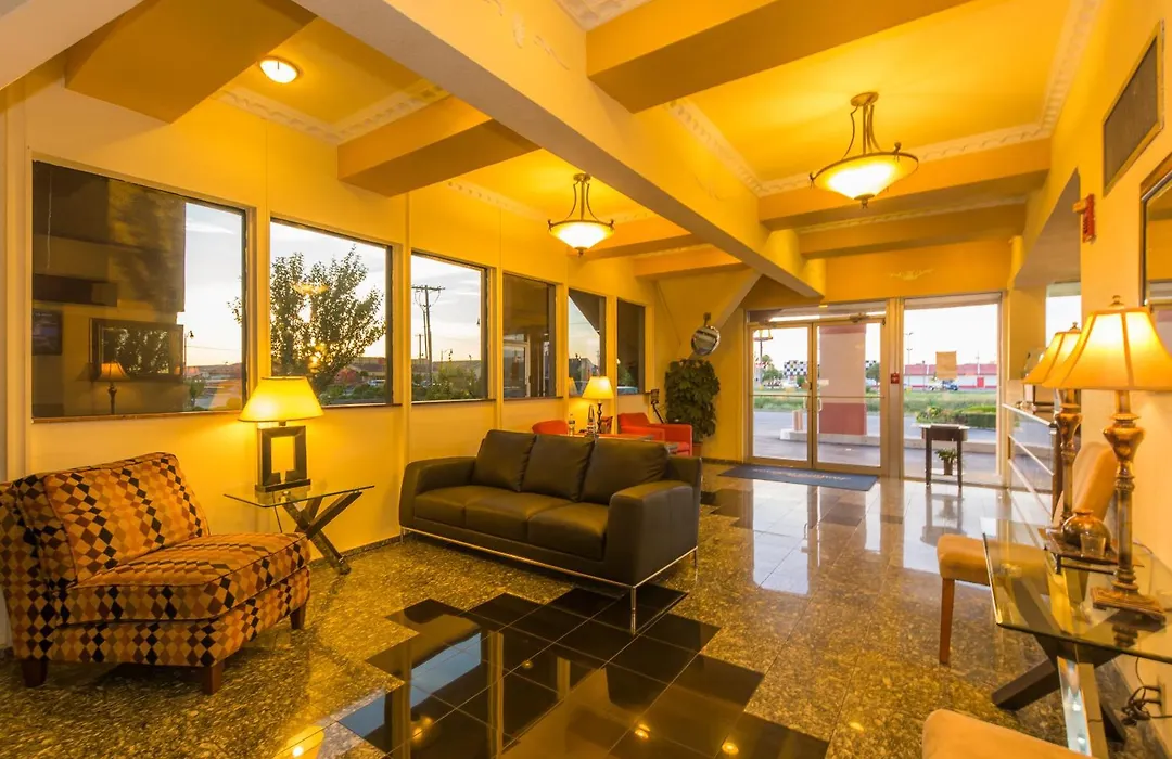 Howard Johnson By Wyndham Oklahoma City Okc Airport, Fairgrounds, I40-1