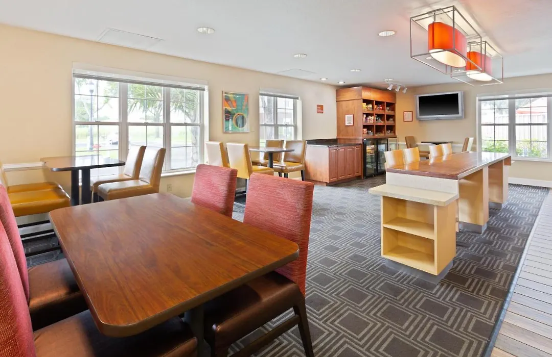 Towneplace Suites By Marriott St. Petersburg Clearwater-1