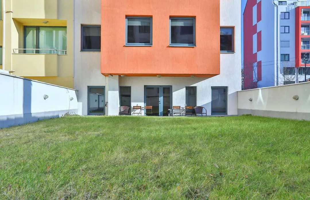 Easyhotel Sofia-1