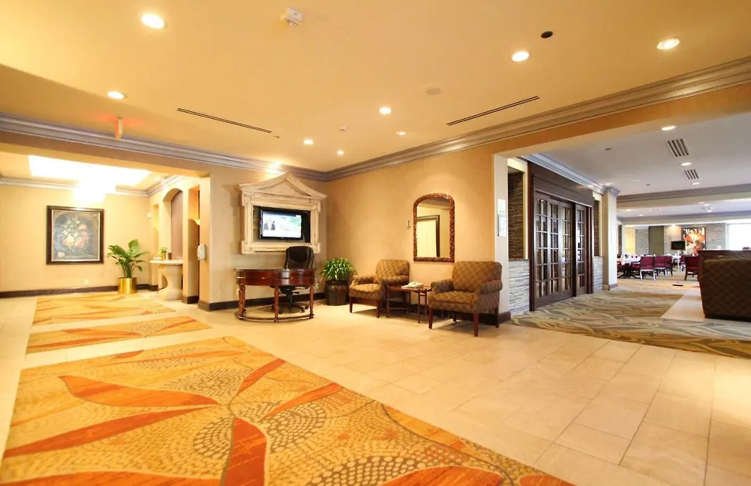Ramada By Wyndham Minneapolis Airport - Eagan-1
