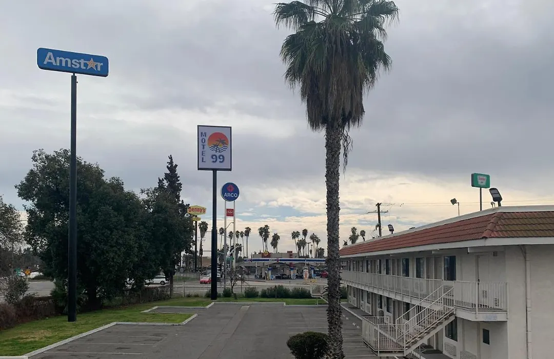 Motel 99-1