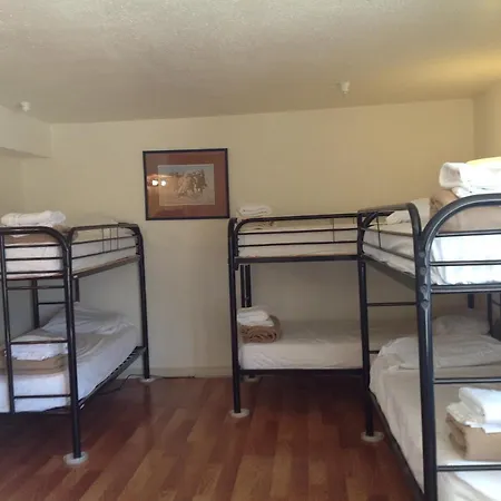 Whitney Portal Hotel And Hostel-2