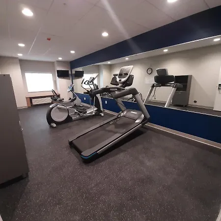 Microtel Inn & Suites By Wyndham Loveland-3