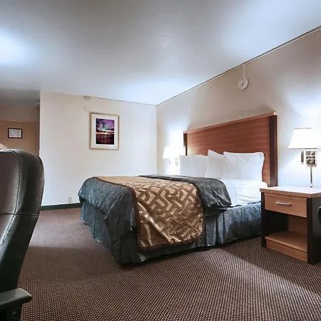 Magnuson Grand Columbus North-3