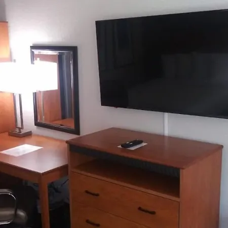 Surestay Plus Hotel By Best Western Clearwater Central-3