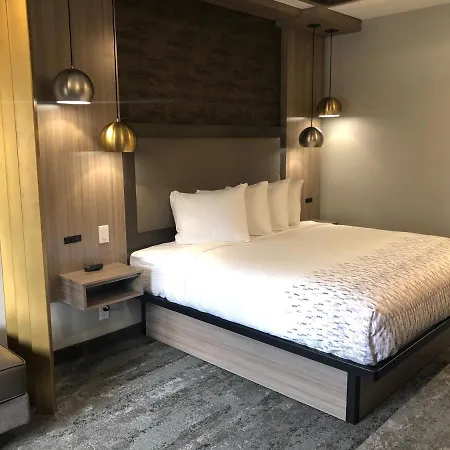 Hotel Solara I-45 & Hobby Airport Houston-2