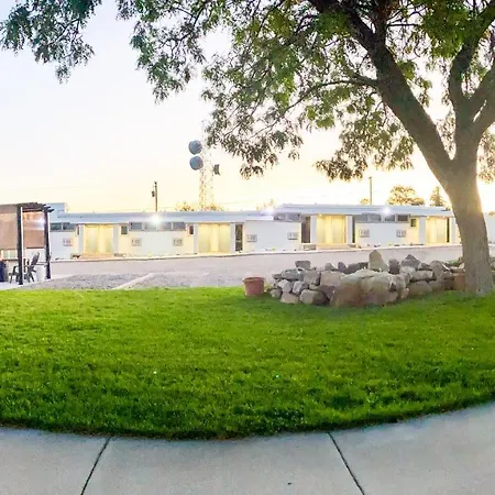 Blue Sage Inn & Suites-2