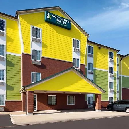 Woodspring Suites Tyler Rose Garden-3