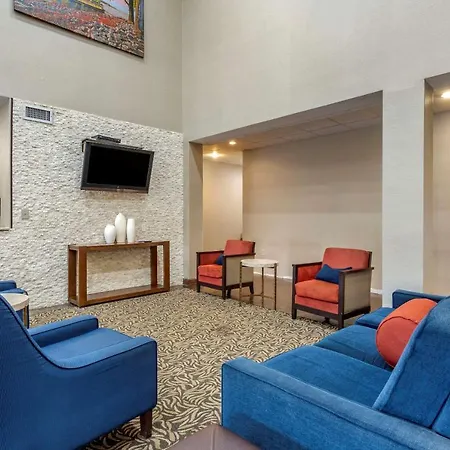 Comfort Suites Cordova-3