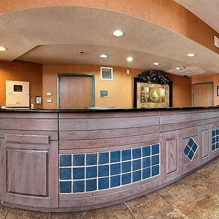 Holiday Inn Express Hobbs-3