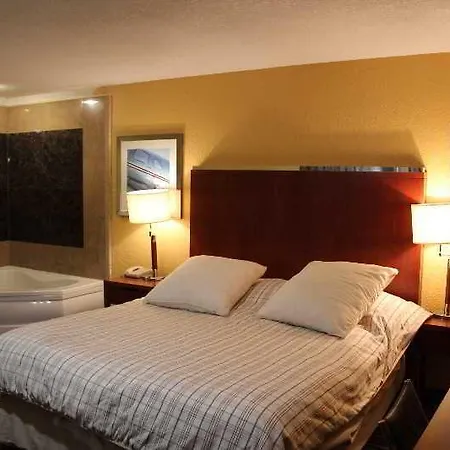 Days Inn Pigeon Forge South-2
