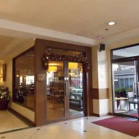 Diplomat Hotel-2