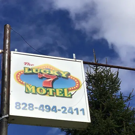 Lucky 7/ Rainbow Motel-2