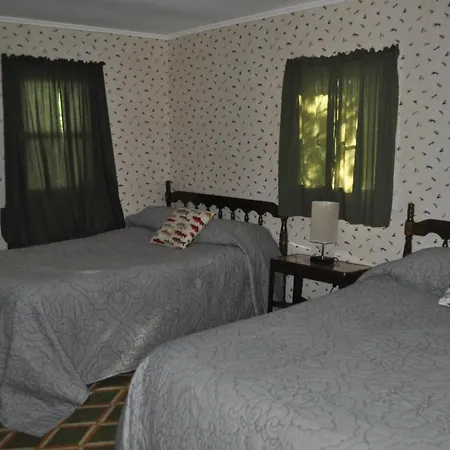 K'S Motel & Cottages-2