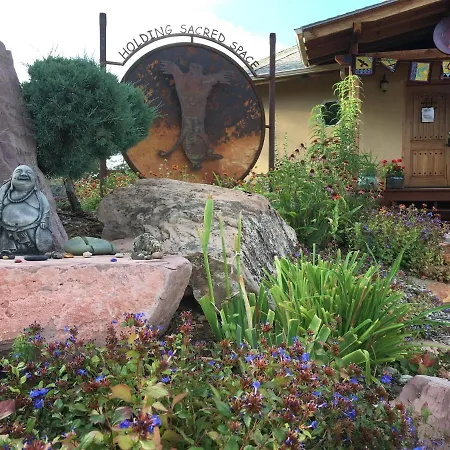 Red Moon Lodge-2