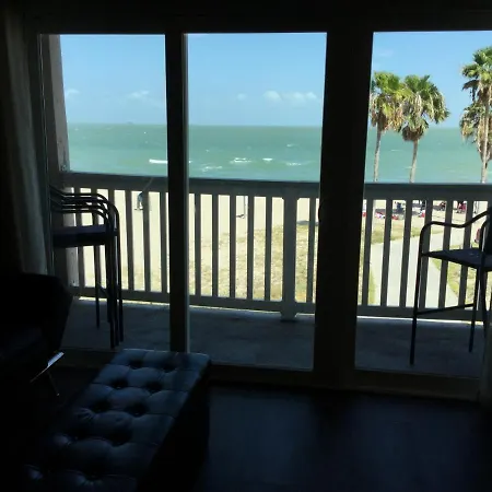 Spectacular Beach View!-3