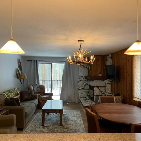 Beaver Village Apartment-2