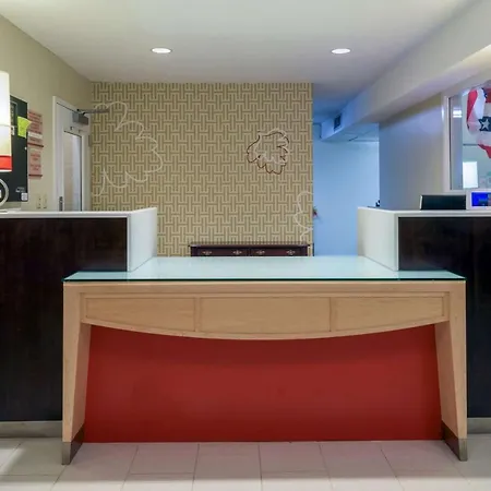 Mainstay Suites Hartford Meriden-3