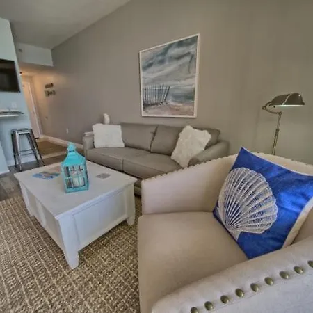 Deluxe Beachfront Studio, Shores Of Panama, Oceanviews And Updated-3