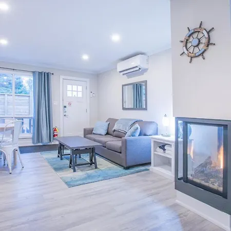 Boutique Suite #2-3
