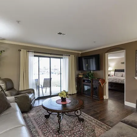 Thousand Hills Luxury Condos: Heart of Branson Retreat-3