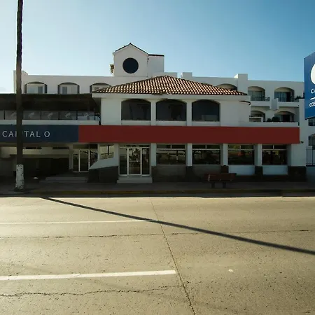 Capital O Costa Ensenada-3